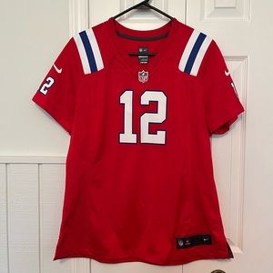 Womens NFL Pats red Brady jersey